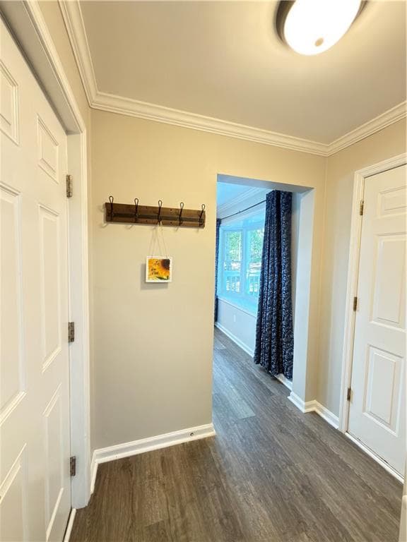 3 bedroom, 2 bathroom, 1,200 sq ft single family residence for sale at 200 Swain Street, Clarkesville, GA 30523 — photo 6
