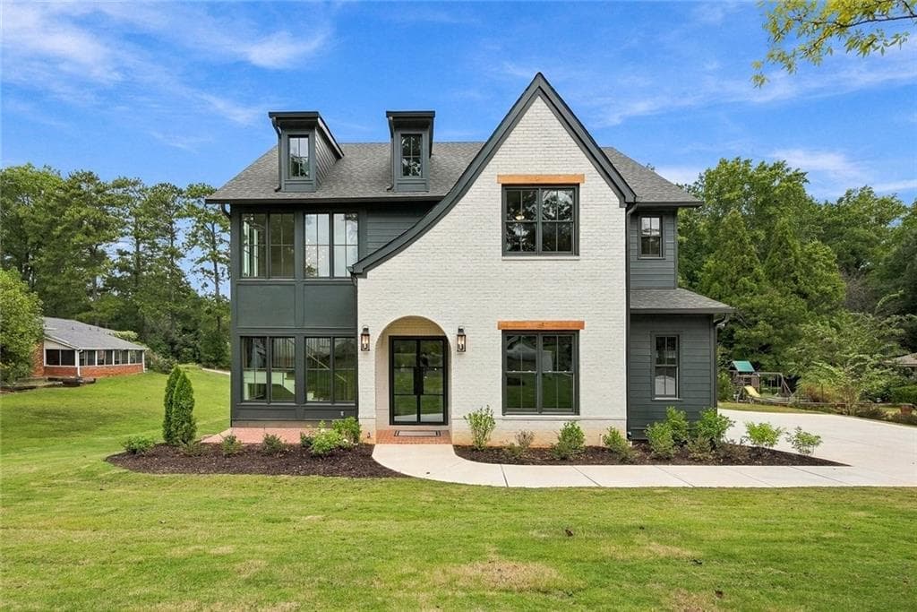 5 bedroom, 5 bathroom, 4,500 sq ft single family residence for sale at 880 Austin Dr Road, Smyrna, GA 30082 — photo 3