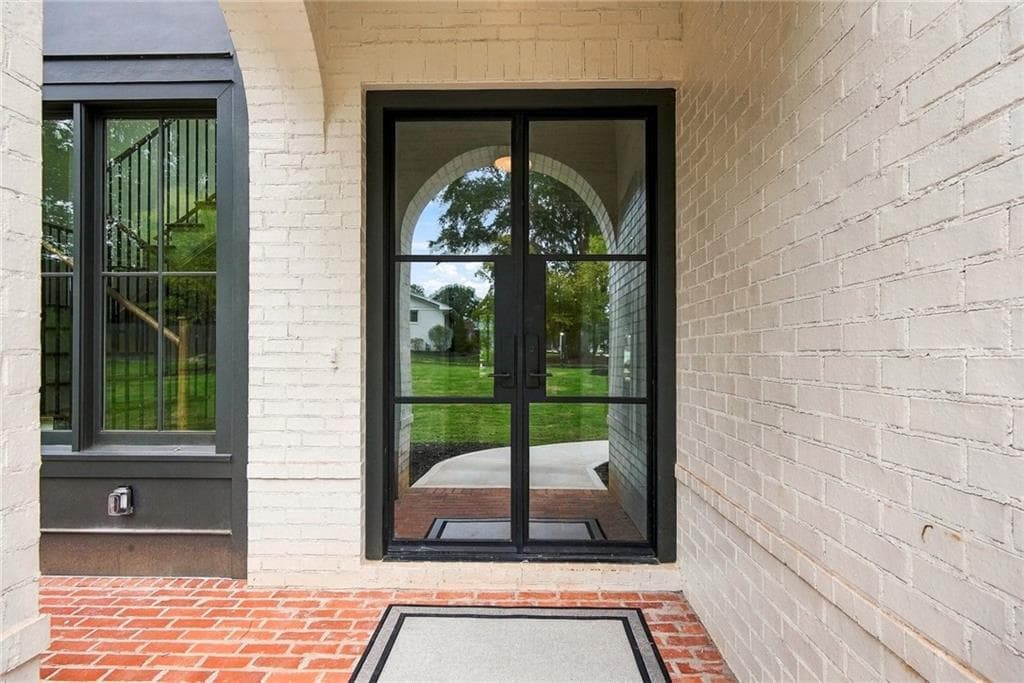 5 bedroom, 5 bathroom, 4,500 sq ft single family residence for sale at 880 Austin Dr Road, Smyrna, GA 30082 — photo 6