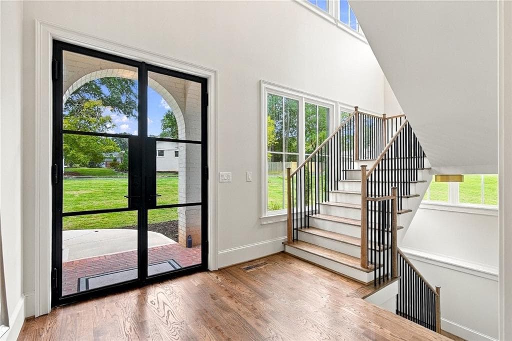 5 bedroom, 5 bathroom, 4,500 sq ft single family residence for sale at 880 Austin Dr Road, Smyrna, GA 30082 — photo 10