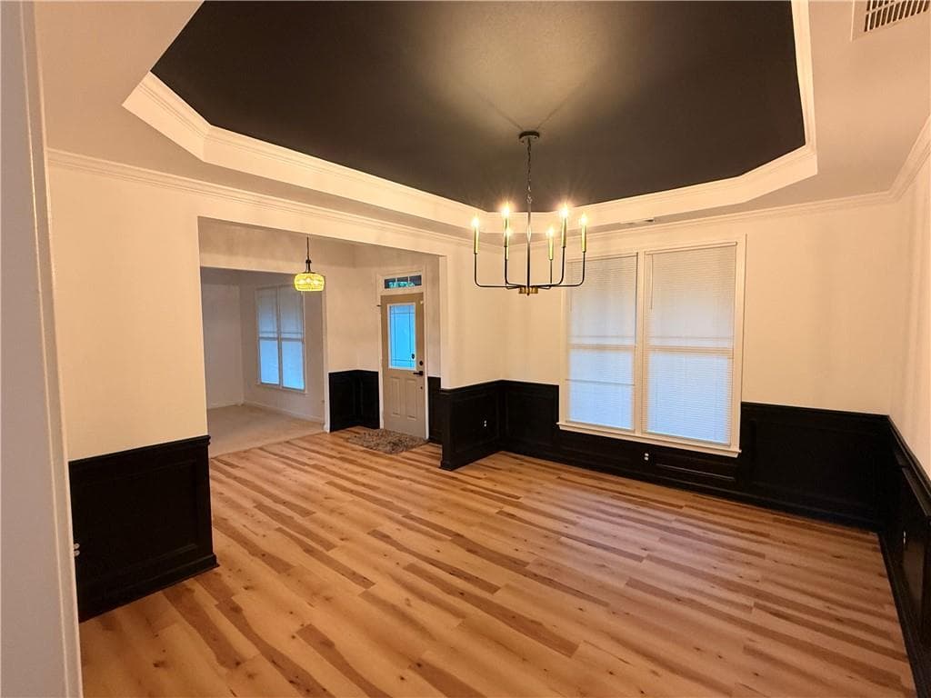 5 bedroom, 4 bathroom, 2,836 sq ft single family residence for sale at 495 Grand Ivey Place, Dacula, GA 30019 — photo 5