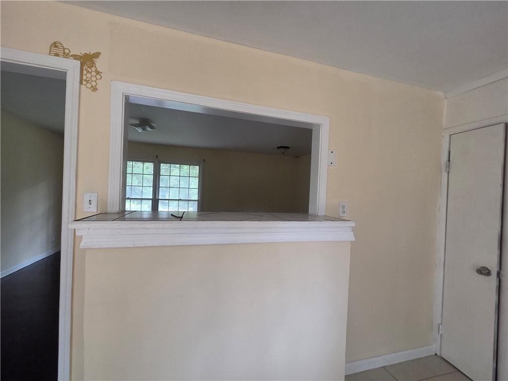 6 bedroom, 2 bathroom, 1,559 sq ft single family residence for sale at 3621 Glen Mora Drive, Decatur, GA 30032 — photo 6