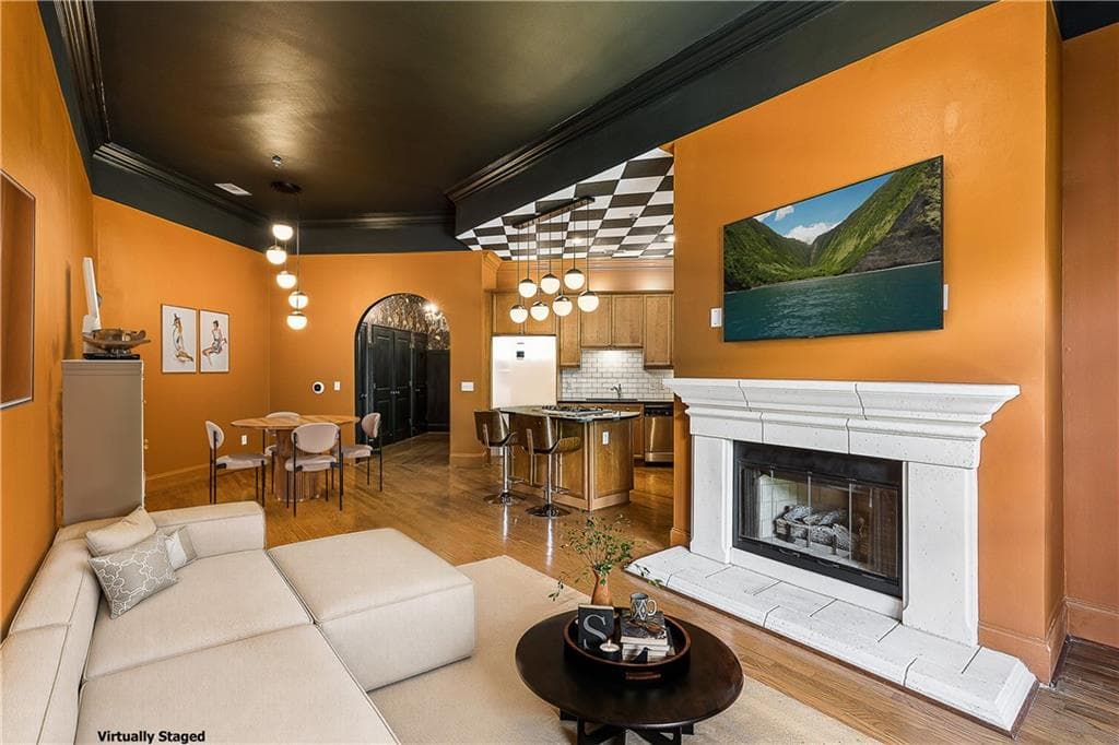 1 bedroom, 1 bathroom, 1,275 sq ft condominium for sale at 825 Highland Lane 1317, Atlanta, GA 30306 — photo 6