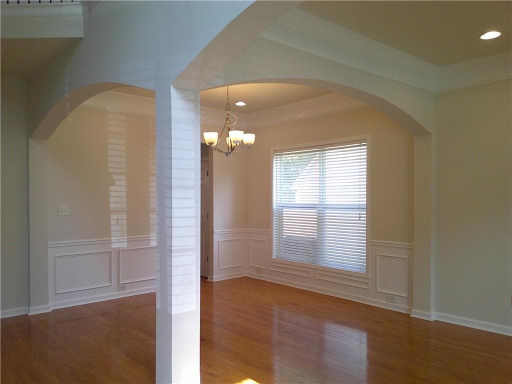 5 bedroom, 3 bathroom, 2,464 sq ft single family residence for rent at 2302 Jasmine Glen Drive, Buford, GA 30519 for $2,650 a month — photo 7