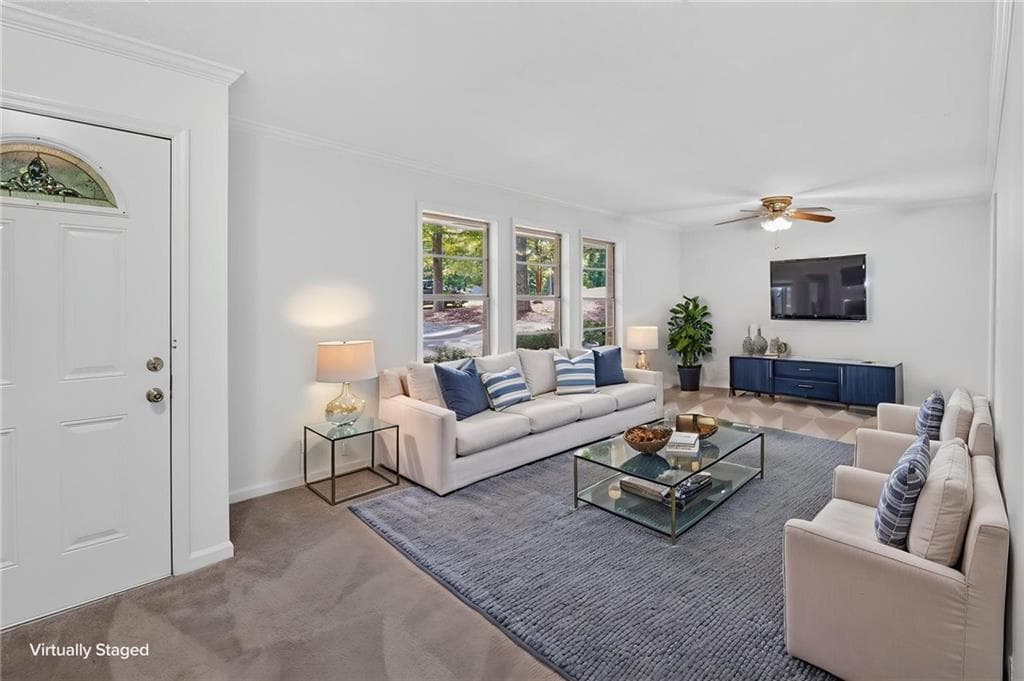 4 bedroom, 3 bathroom, 2,516 sq ft single family residence under contract at 6245 Jones Road, Atlanta, GA 30349 — photo 4