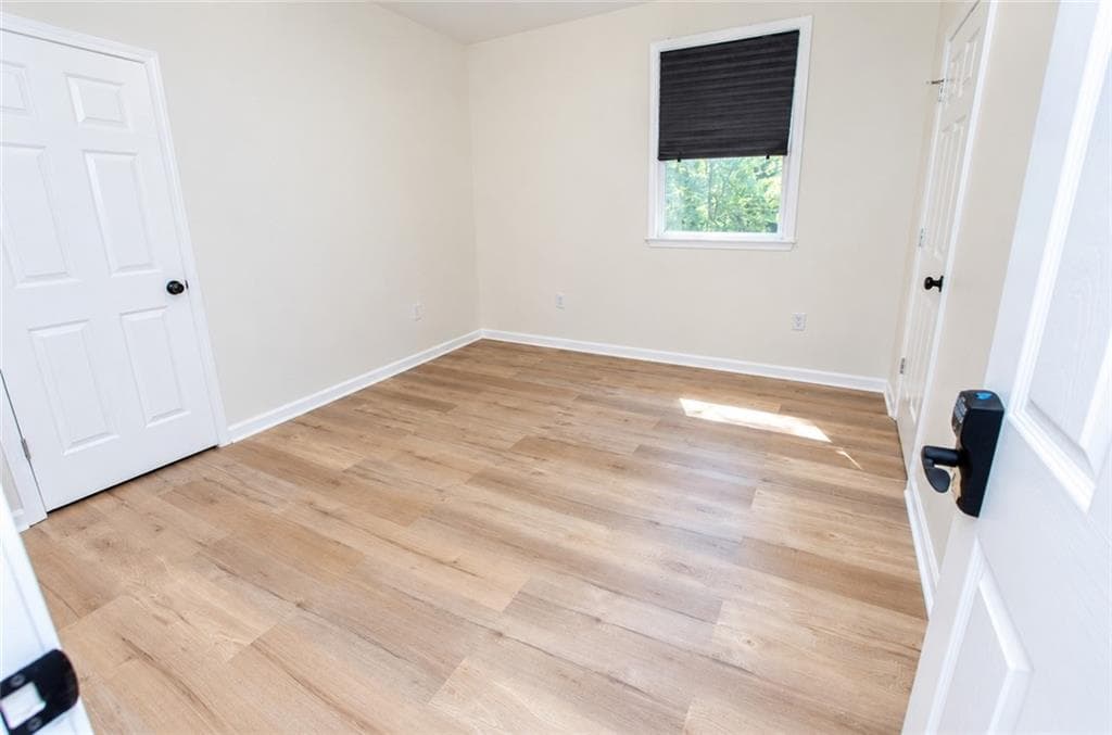 8 bedroom, 9 bathroom, 2,766 sq ft single family residence for sale at 54 Joseph E Lowery Boulevard, Atlanta, GA 30314 — photo 7