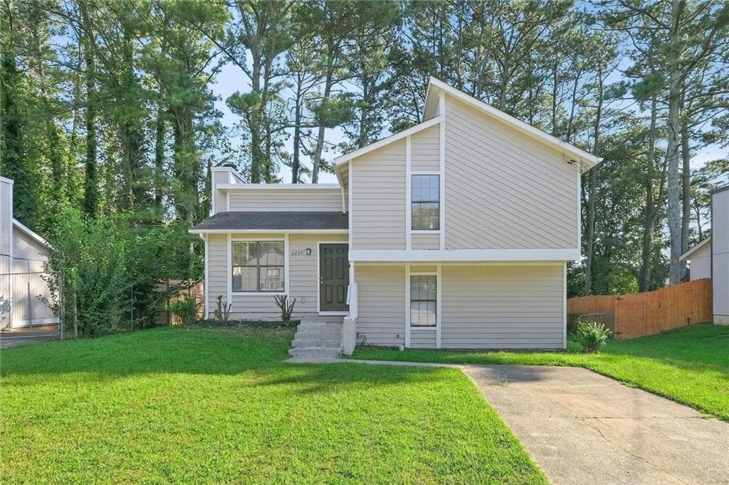 3 bedroom, 2 bathroom, 1,134 sq ft home for sale at 6237 Creekford Drive, Lithonia, GA