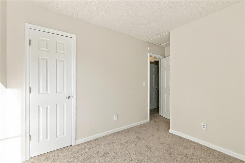 3 bedroom, 2 bathroom, 1,134 sq ft single family residence for sale at 6237 Creekford Drive, Lithonia, GA 30058 — photo 7