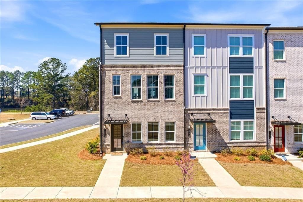 3 bedroom, 4 bathroom, 2,156 sq ft townhouse for sale at 1200 Marlo Way, Acworth, GA 30102 — photo 2