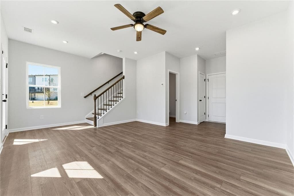 3 bedroom, 4 bathroom, 2,156 sq ft townhouse for sale at 1200 Marlo Way, Acworth, GA 30102 — photo 5