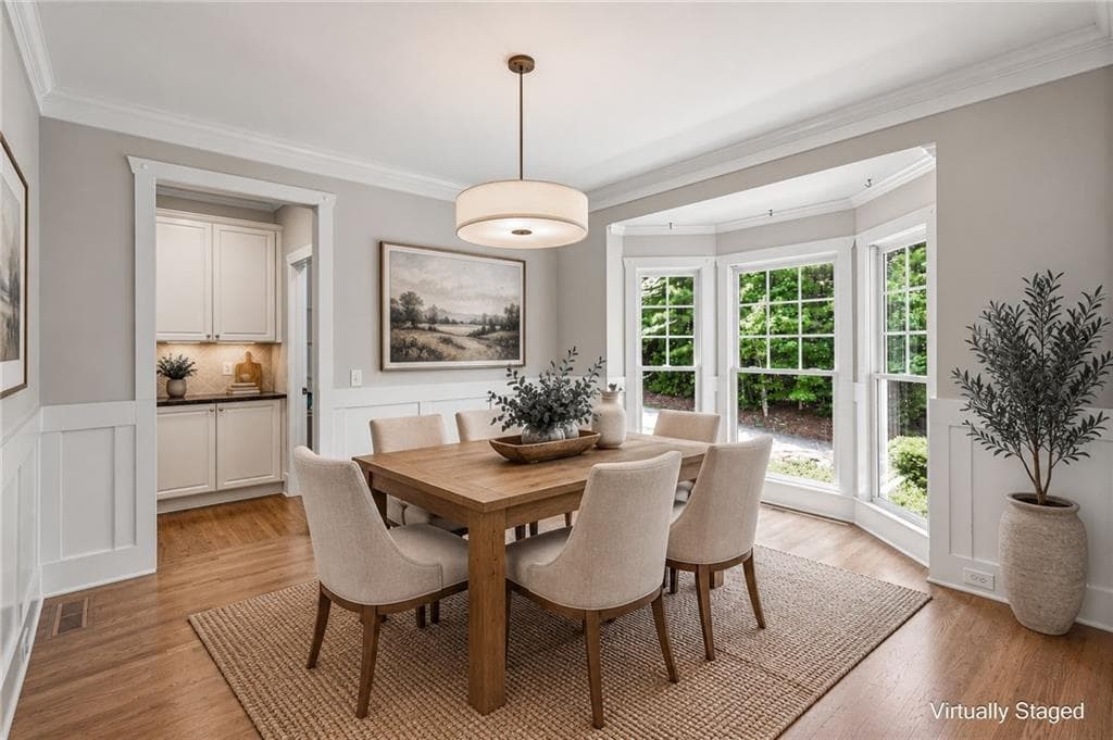5 bedroom, 5 bathroom, 4,994 sq ft single family residence for sale at 690 Big Bend Trail Road, Sugar Hill, GA 30518 — photo 8