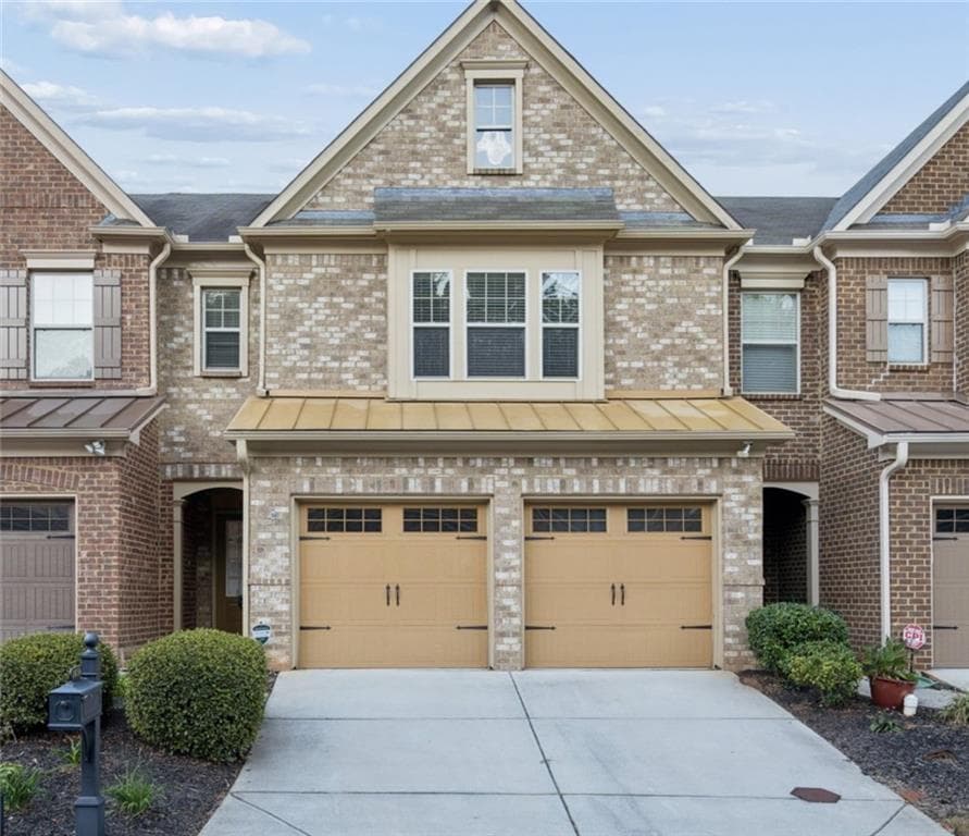 3 bedroom, 3 bathroom, 1,918 sq ft townhouse for sale at 1854 Caswell Parkway 56, Marietta, GA 30060