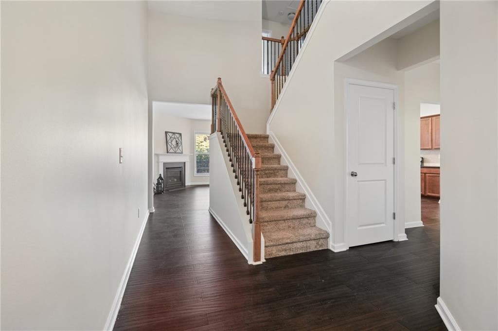 3 bedroom, 3 bathroom, 1,918 sq ft townhouse for sale at 1854 Caswell Parkway 56, Marietta, GA 30060 — photo 4