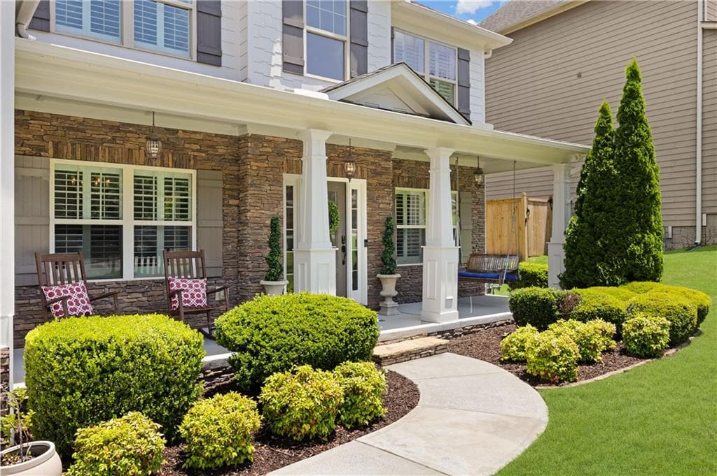 6 bedroom, 4 bathroom, 3,896 sq ft single family residence for sale at 316 Water Oak Lane, Canton, GA 30114 — photo 5