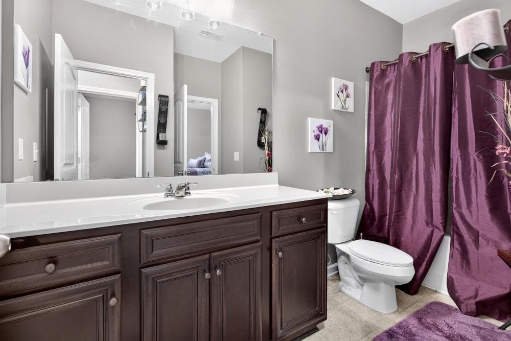 6 bedroom, 4 bathroom, 4,050 sq ft single family residence for sale at 2193 Dodson Woods Drive, Fairburn, GA 30213 — photo 8