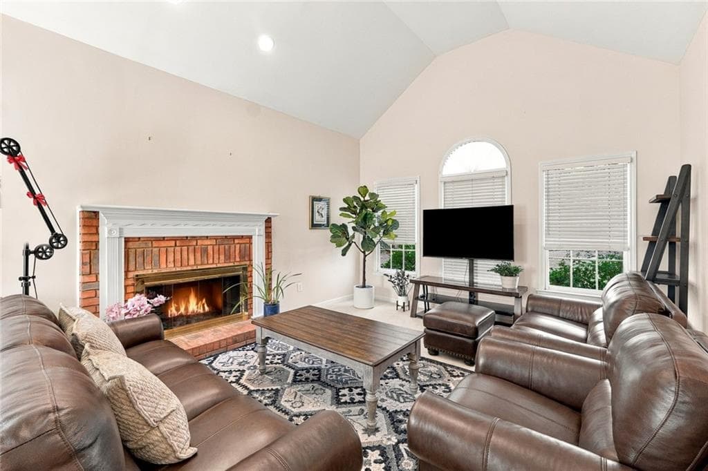 3 bedroom, 3 bathroom, 2,637 sq ft single family residence for sale at 1970 Stockton Walk Lane, Snellville, GA 30078 — photo 9