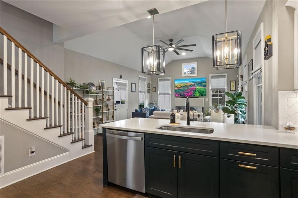3 bedroom, 4 bathroom, 1,488 sq ft single family residence for sale at 1928 Galt Commons, Kennesaw, GA 30144 — photo 9