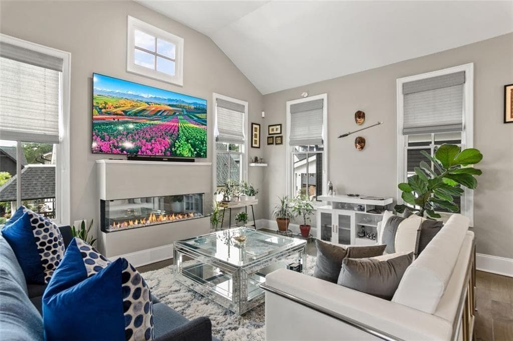 3 bedroom, 4 bathroom, 1,488 sq ft single family residence for sale at 1928 Galt Commons, Kennesaw, GA 30144 — photo 10