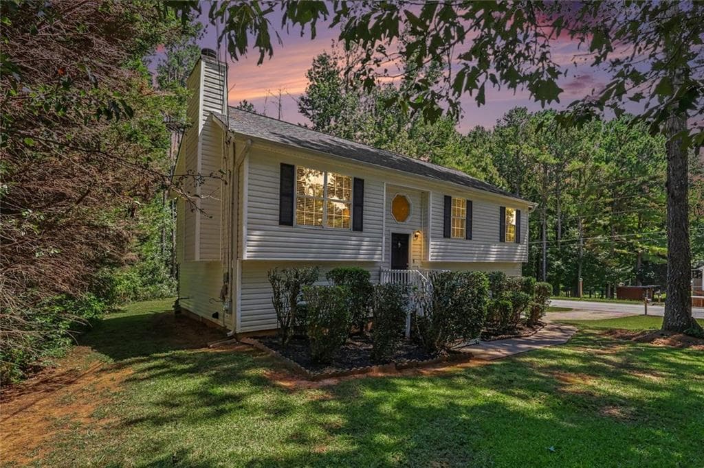 3 bedroom, 2 bathroom, 1,164 sq ft single family residence for sale at 35 Pine Shadows Court, Dallas, GA 30157 — photo 3