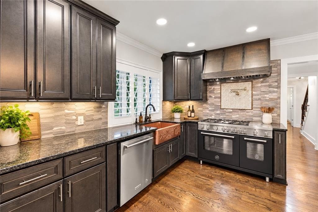 6 bedroom, 8 bathroom, 6,600 sq ft single family residence for sale at 1987 Batesville Road, Canton, GA 30115 — photo 8