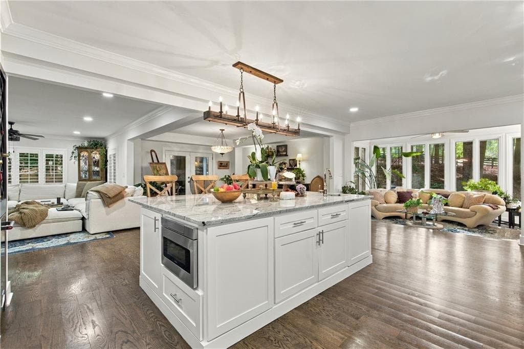 6 bedroom, 8 bathroom, 6,600 sq ft single family residence for sale at 1987 Batesville Road, Canton, GA 30115 — photo 10