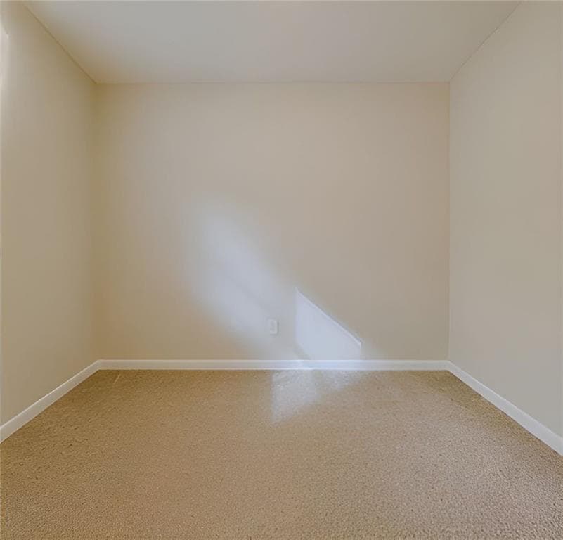 4 bedroom, 2 bathroom, 1,336 sq ft single family residence under contract at 6640 Valley Hill Drive, Mableton, GA 30126 — photo 6