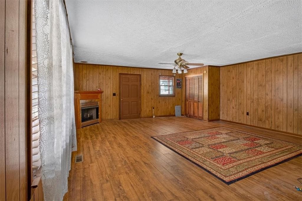 3 bedroom, 2 bathroom, 2,000 sq ft single family residence for sale at 205 Upper Bethany Trail, Ball Ground, GA 30107 — photo 9