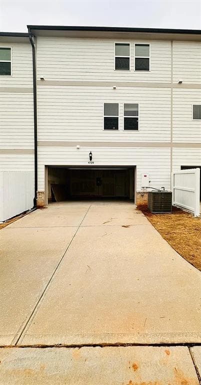 4 bedroom, 4 bathroom, 2,148 sq ft townhouse for rent at 4729 Red Lion Place, Lawrenceville, GA 30044 for $2,600 a month — photo 2