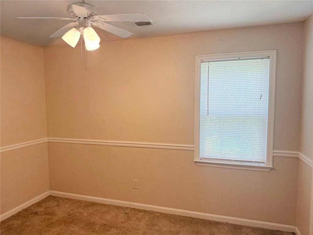 3 bedroom, 2 bathroom, 2,800 sq ft single family residence for sale at 4680 Woodglen Court, Douglasville, GA 30135 — photo 6
