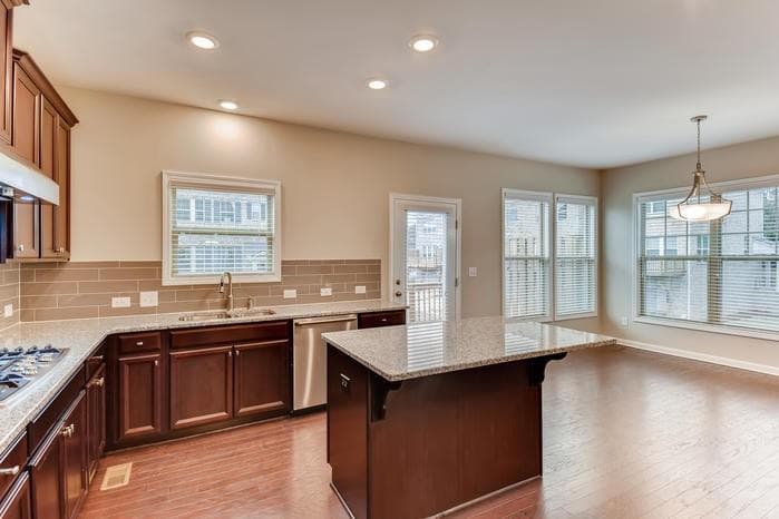 3 bedroom, 4 bathroom, 2,160 sq ft townhouse for rent at 2481 Georgetown Avenue, Atlanta, GA 30345 for $3,400 a month — photo 10