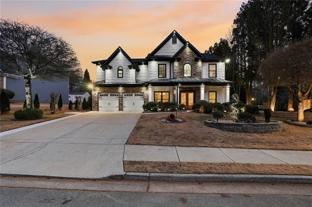 5 bedroom, 3 bathroom, 3,633 sq ft single family residence for sale at 7108 Roselake Circle, Douglasville, GA 30134 — photo 3