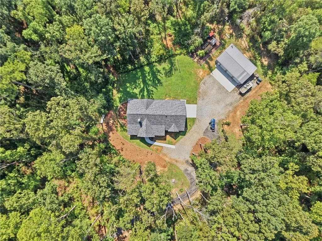 3 bedroom, 2 bathroom, 2,138 sq ft single family residence for sale at 1608 Thompson Lane, Jasper, GA 30143 — photo 3