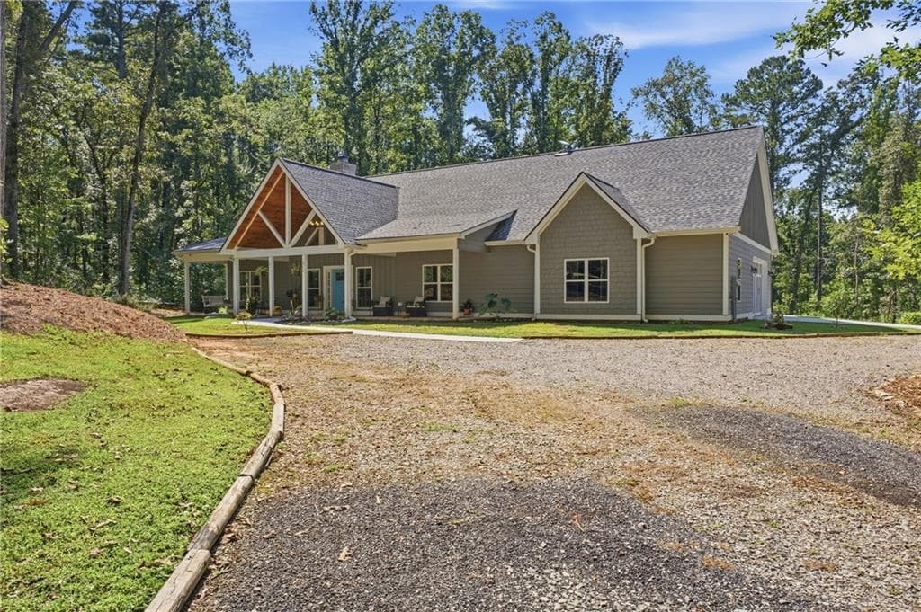 3 bedroom, 2 bathroom, 2,138 sq ft single family residence for sale at 1608 Thompson Lane, Jasper, GA 30143 — photo 6