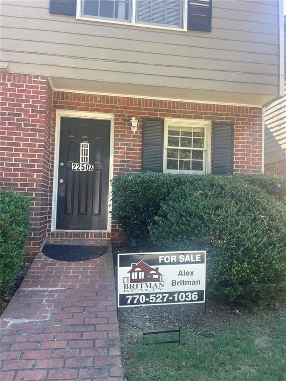2 bedroom, 3 bathroom, 1,192 sq ft condominium for sale at 2250 Kings Gate Circle A, Snellville, GA 30078 — photo 8