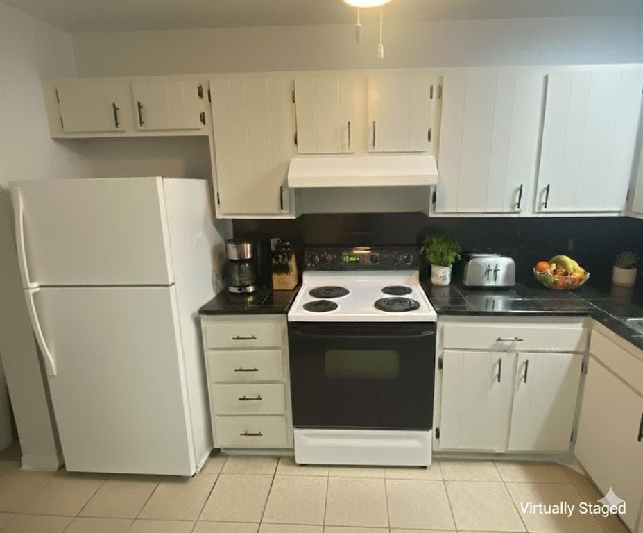 2 bedroom, 3 bathroom, 1,200 sq ft quadruplex for rent at 6368 Baker Court, Peachtree Corners, GA 30092 for $1,750 a month — photo 6