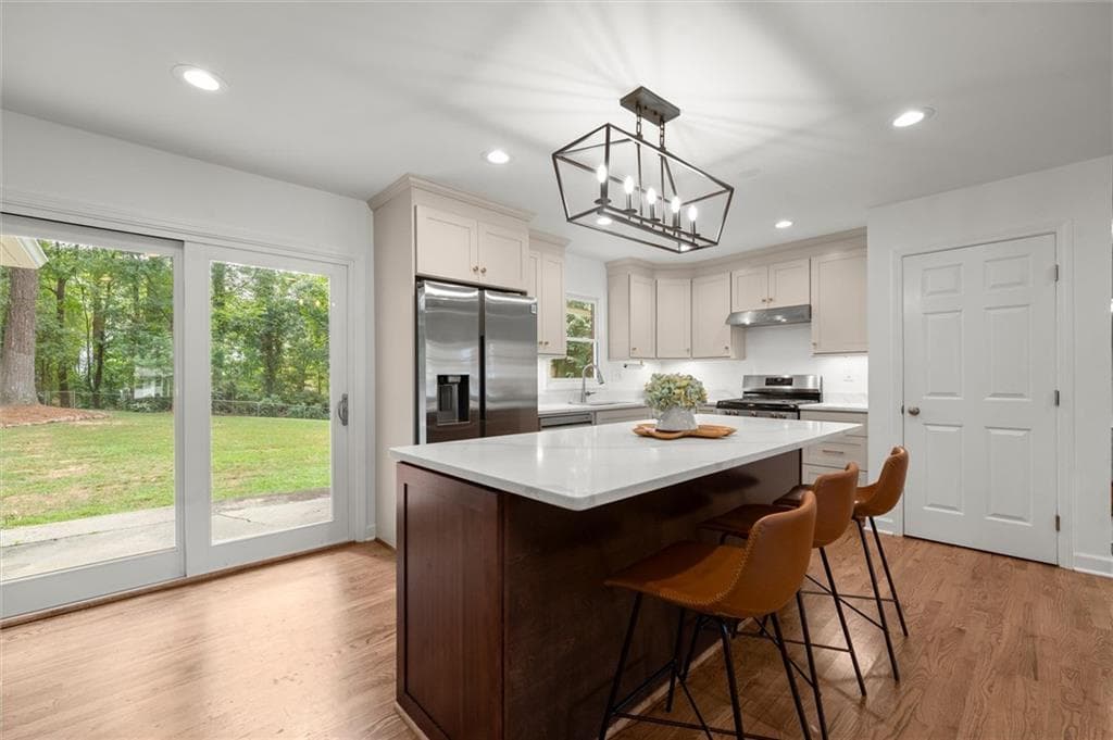 3 bedroom, 2 bathroom, 2,059 sq ft single family residence for sale at 1850 Donald Drive, Marietta, GA 30062 — photo 7