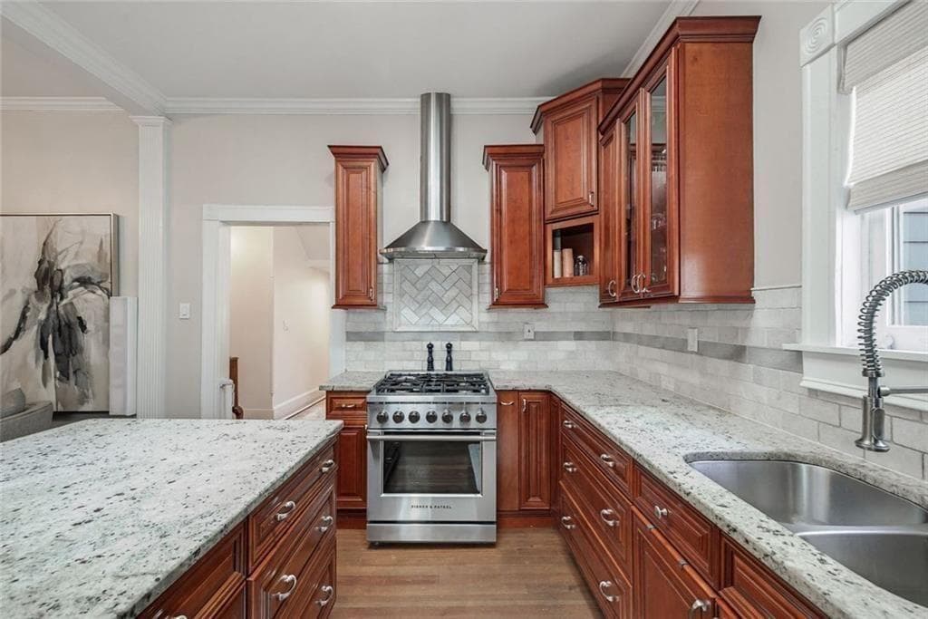 5 bedroom, 3 bathroom, 3,675 sq ft single family residence for sale at 570 East Avenue, Atlanta, GA 30312 — photo 8