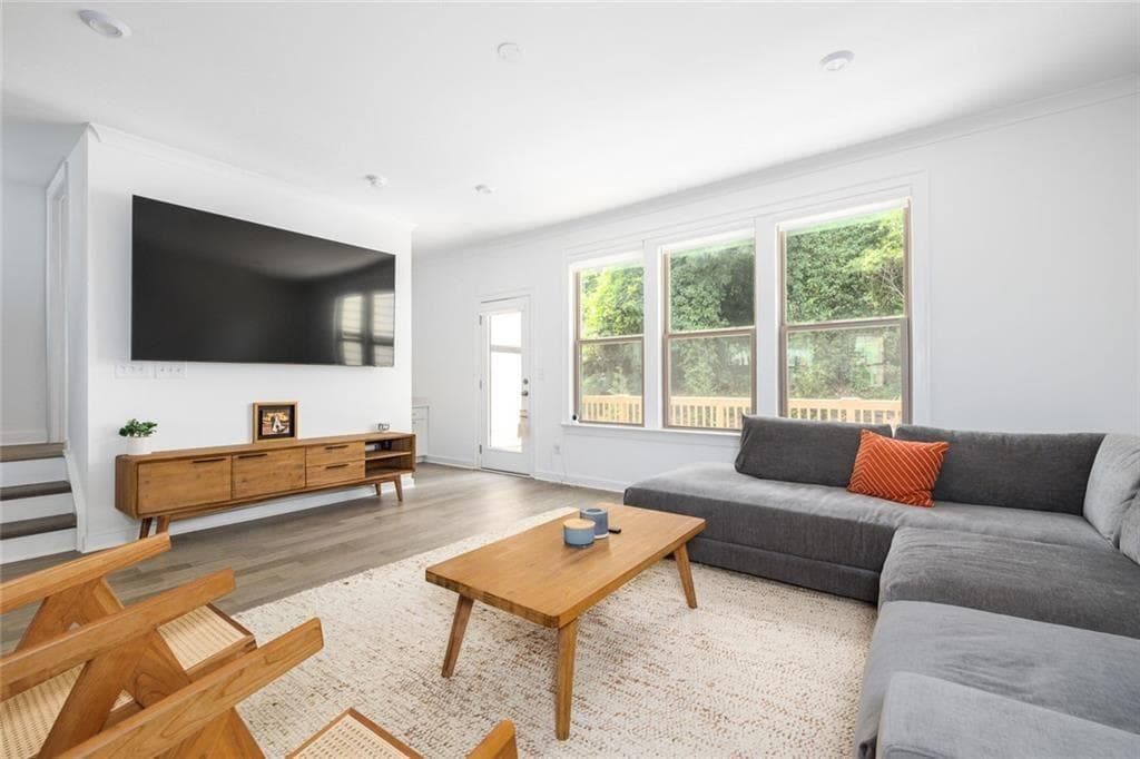 4 bedroom, 4 bathroom, 2,589 sq ft townhouse for sale at 1312 Stanley Park Drive, Decatur, GA 30033 — photo 8