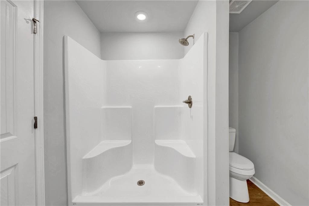 4 bedroom, 4 bathroom, 2,800 sq ft single family residence for sale at 750 Clydes Way, Jackson, GA 30233 — photo 10