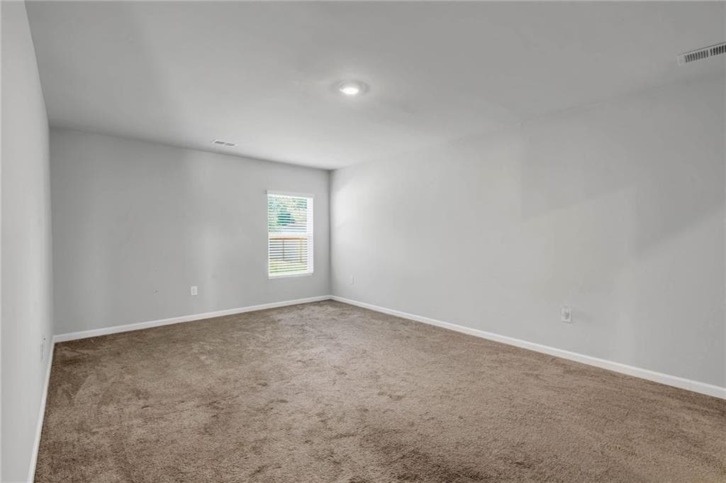 4 bedroom, 4 bathroom, 2,800 sq ft single family residence for sale at 750 Clydes Way, Jackson, GA 30233 — photo 8