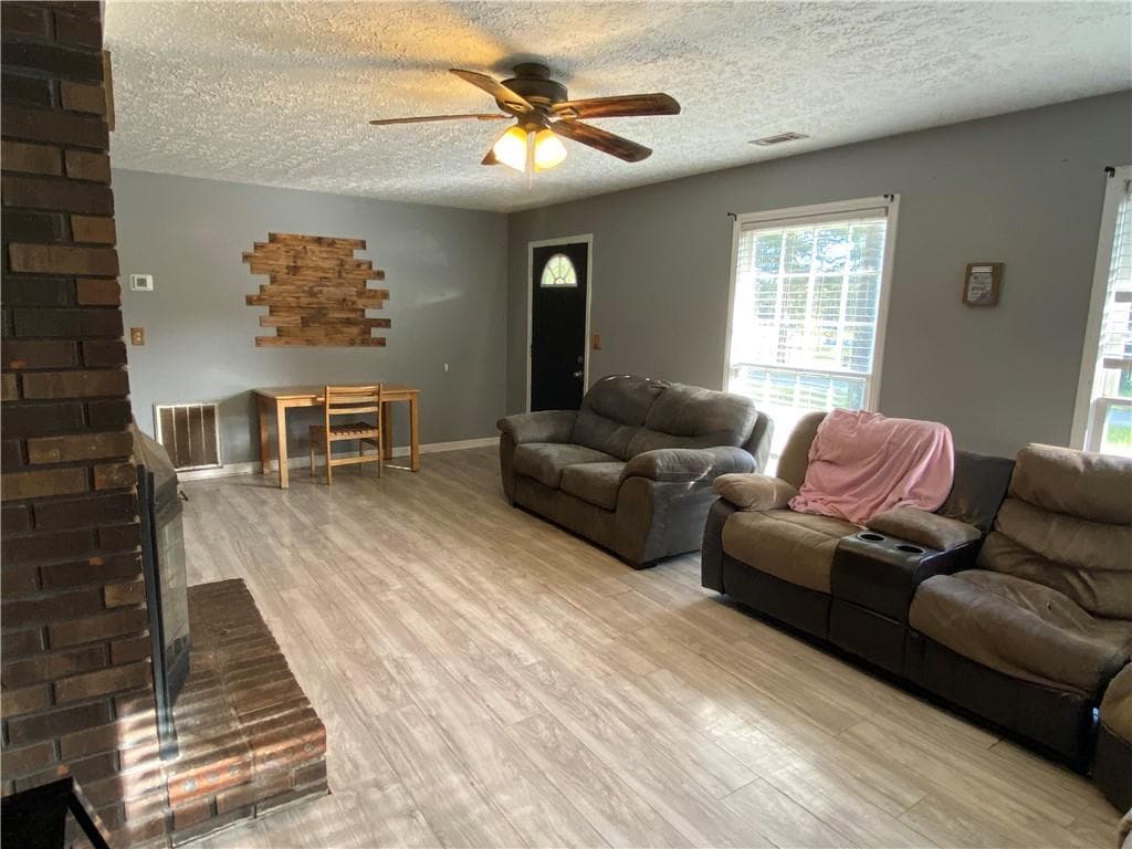3 bedroom, 2 bathroom, 1,272 sq ft single family residence for sale at 1068 Judkin Mill Road, Cedartown, GA 30125 — photo 2
