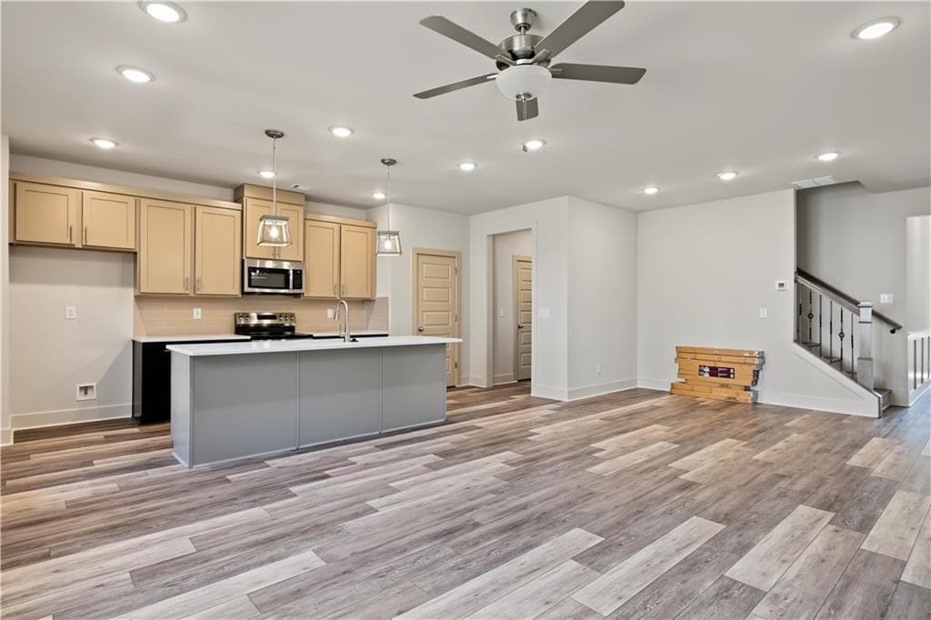 4 bedroom, 3 bathroom, 2,351 sq ft townhouse for sale at 4353 Fern River Bend 33, Norcross, GA 30093 — photo 10