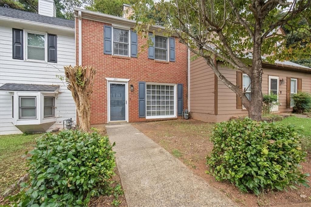 3 bedroom, 3 bathroom, 1,280 sq ft townhouse for rent at 291 Westland Way, Marietta, GA 30064 for $1,700 a month — photo 1 of 38