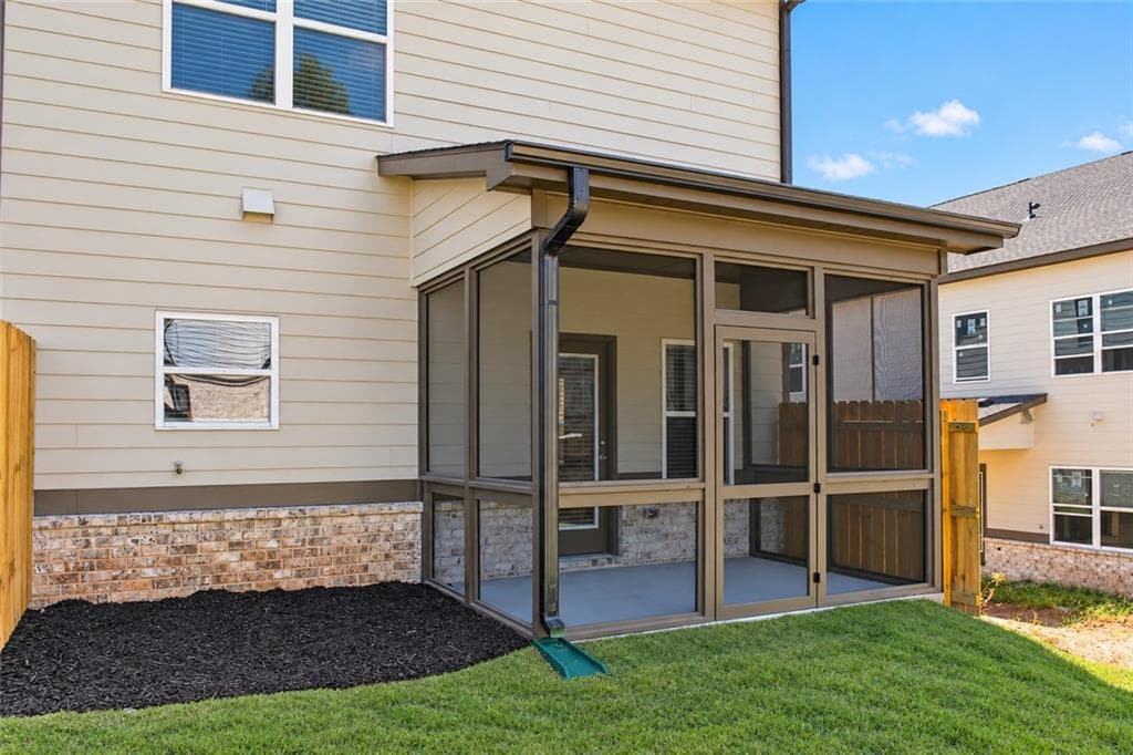 4 bedroom, 3 bathroom, 2,300 sq ft townhouse for sale at 4357 Fern River Bend 35, Norcross, GA 30093 — photo 3