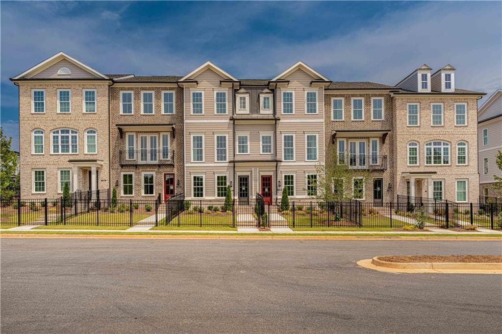 4 bedroom, 4 bathroom, 2,092 sq ft townhouse for sale at 1265 Northwyn Drive 257, Cumming, GA 30041