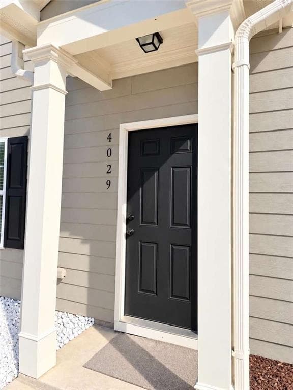 3 bedroom, 3 bathroom, 1,440 sq ft townhouse for sale at 4029 Avalon Road, Atlanta, GA 30331 — photo 2