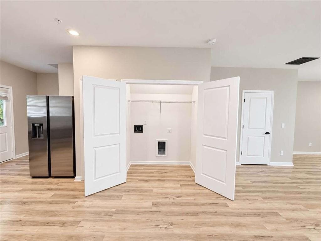 3 bedroom, 3 bathroom, 1,440 sq ft townhouse for sale at 4029 Avalon Road, Atlanta, GA 30331 — photo 7