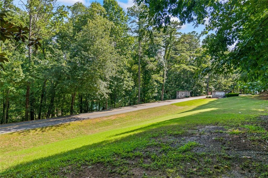7 bedroom, 8 bathroom, 9,346 sq ft single family residence for rent at 6576 Yacht Club Road, Flowery Branch, GA 30542 for $12,500 a month — photo 10