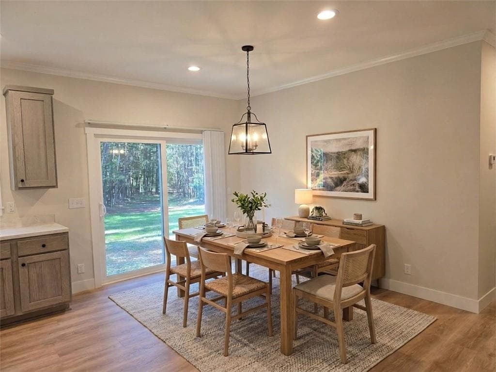 4 bedroom, 3 bathroom, 1,860 sq ft single family residence for sale at 5568 Saddle Club Road, Gainesville, GA 30506 — photo 6