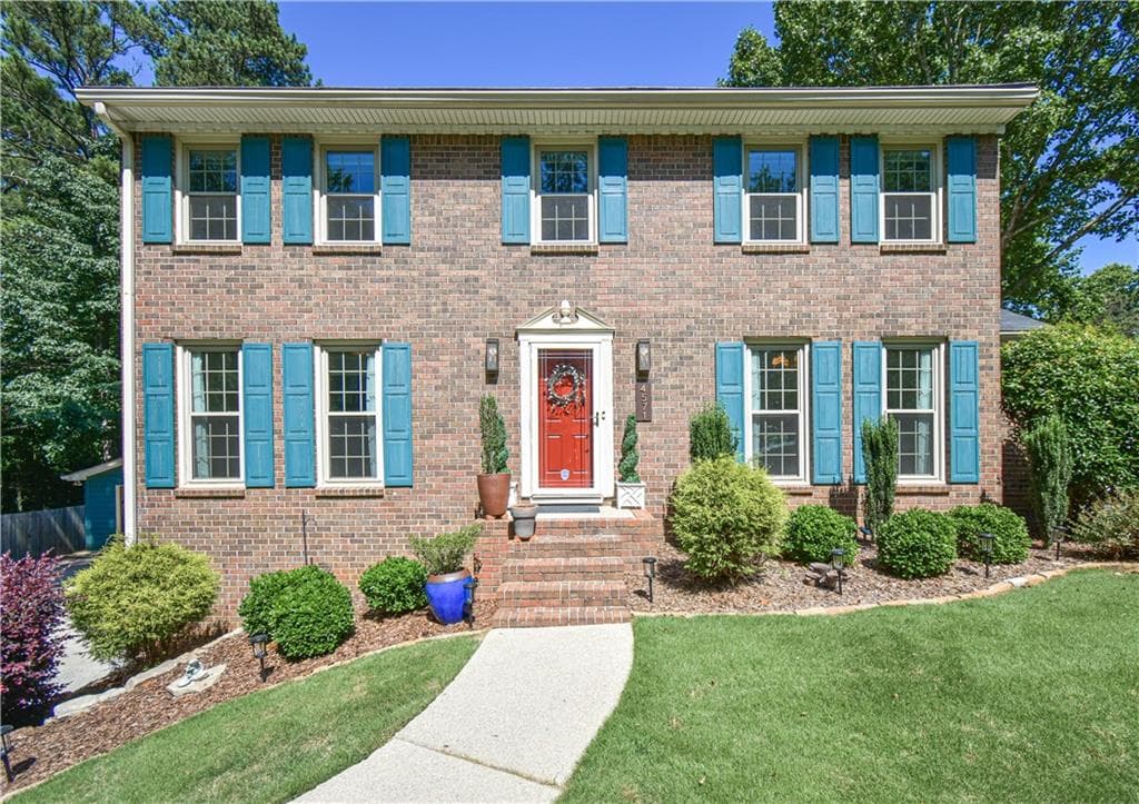 4 bedroom, 3 bathroom, 2,726 sq ft single family residence for rent at 4571 Queen Anne Court, Mableton, GA 30126 for $3,255 a month — photo 2